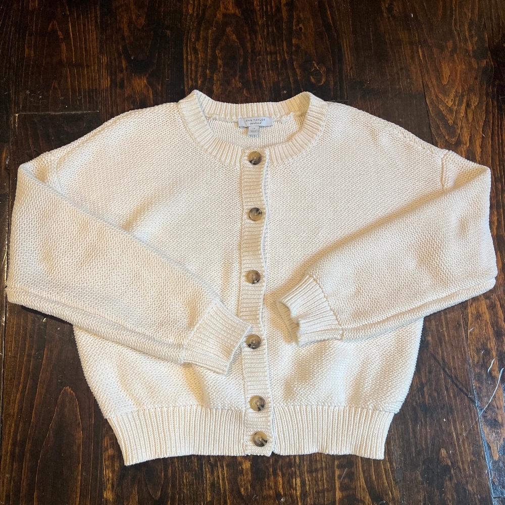 Ann Taylor White Knit cardigan